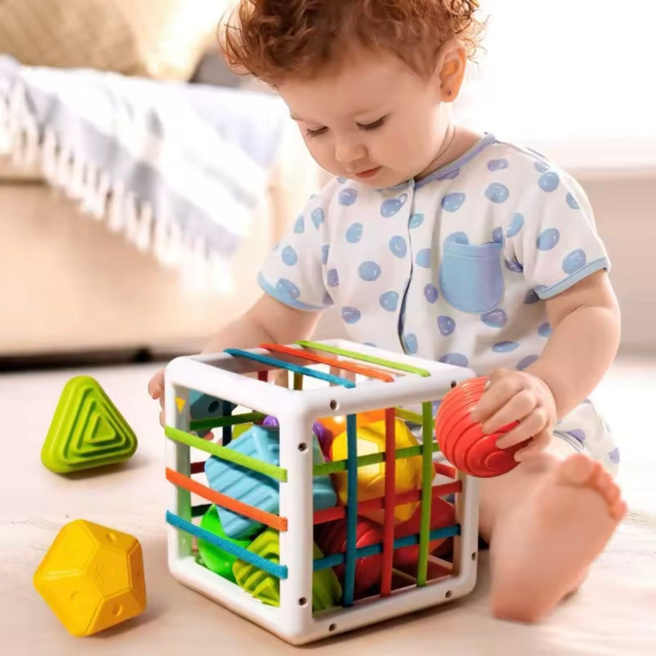 CUBE D’ACTIVITÉ – JOUET MONTESSORI 2 & 3 ANS