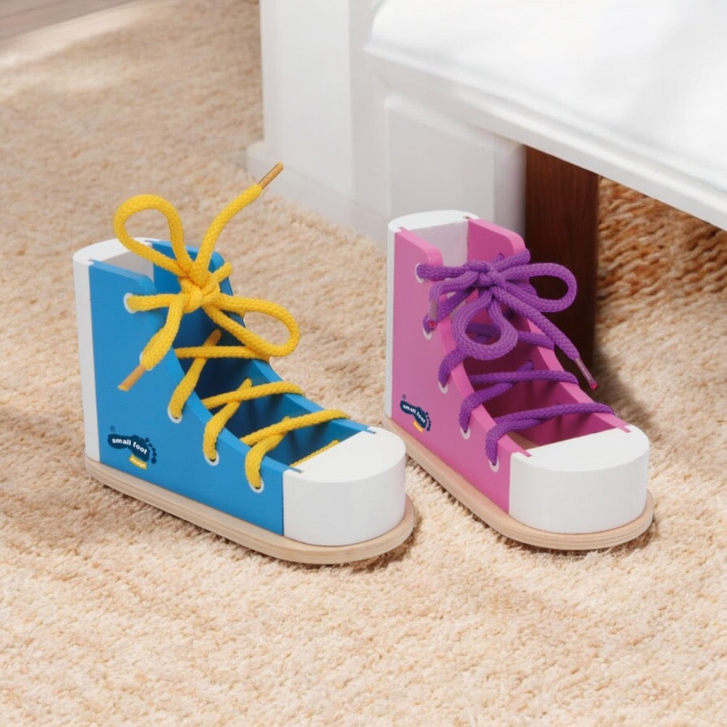 APPRENTISSAGE DES LACETS – JOUET MONTESSORI 5 ANS
