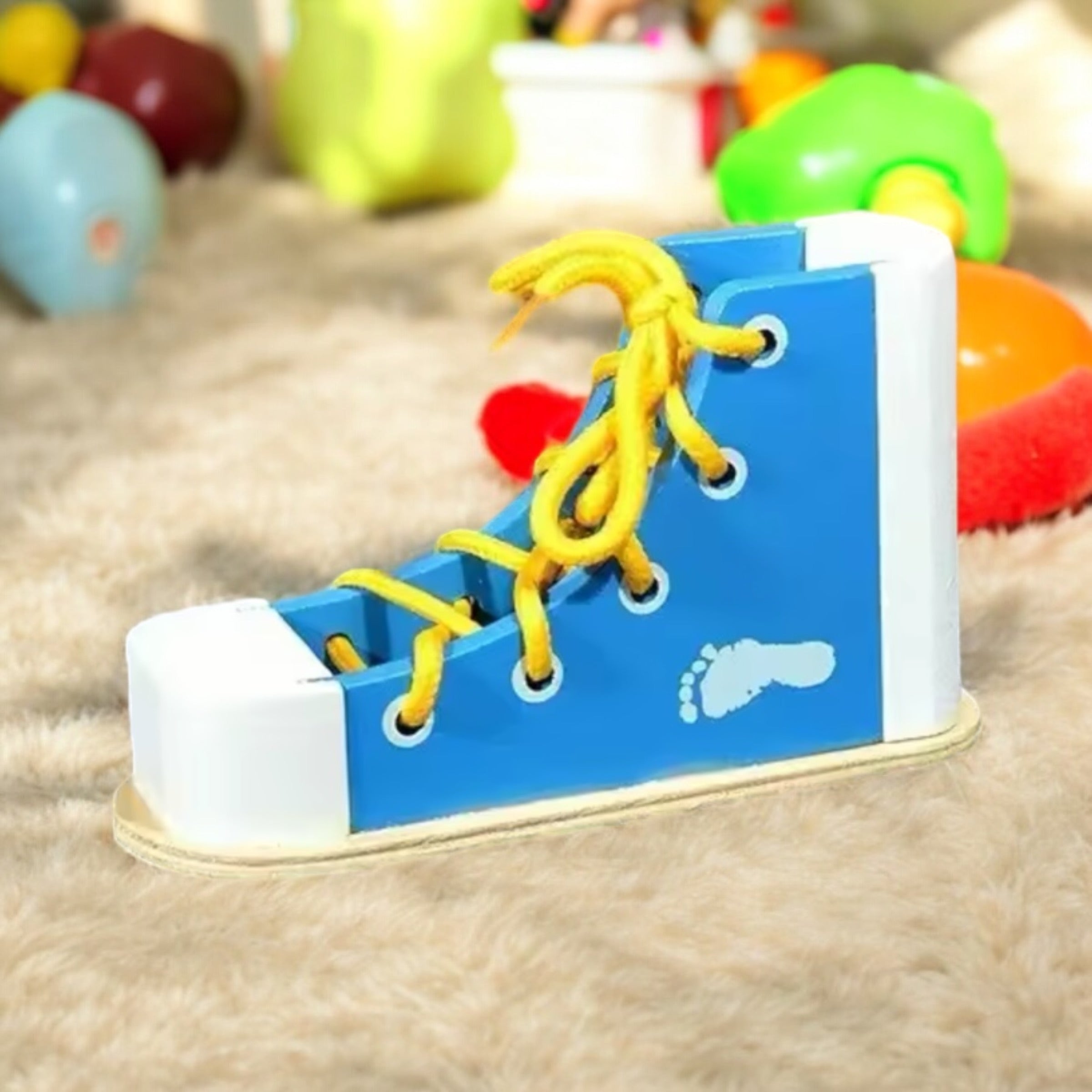 APPRENTISSAGE DES LACETS – JOUET MONTESSORI 5 ANS